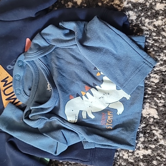 Jumper, onesie, sweatshirt - Picture 2 of 3